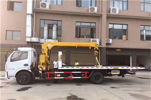 烈山附近汽车轮胎更换